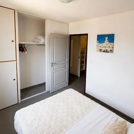 Cozy 1-bedroom With Pool & Balcony ארגלס-סור-מר